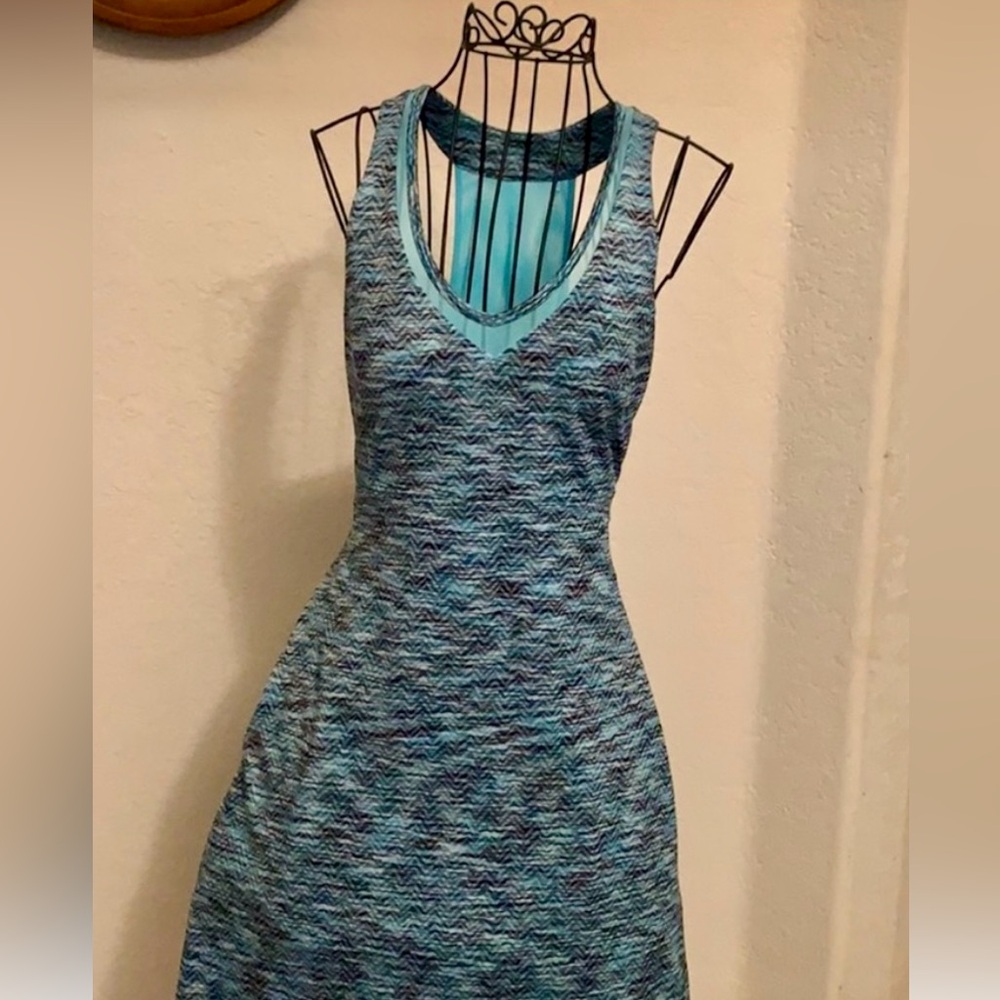 MPG teal patterned comfortable sport travel dress size small with back mesh